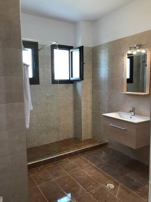 ארקסה Karpadise Villa מראה חיצוני תמונה
